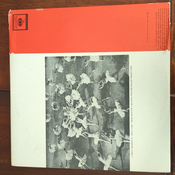Tchaikovsky Swan Lake LP, With Book - Picture 3 of 7
